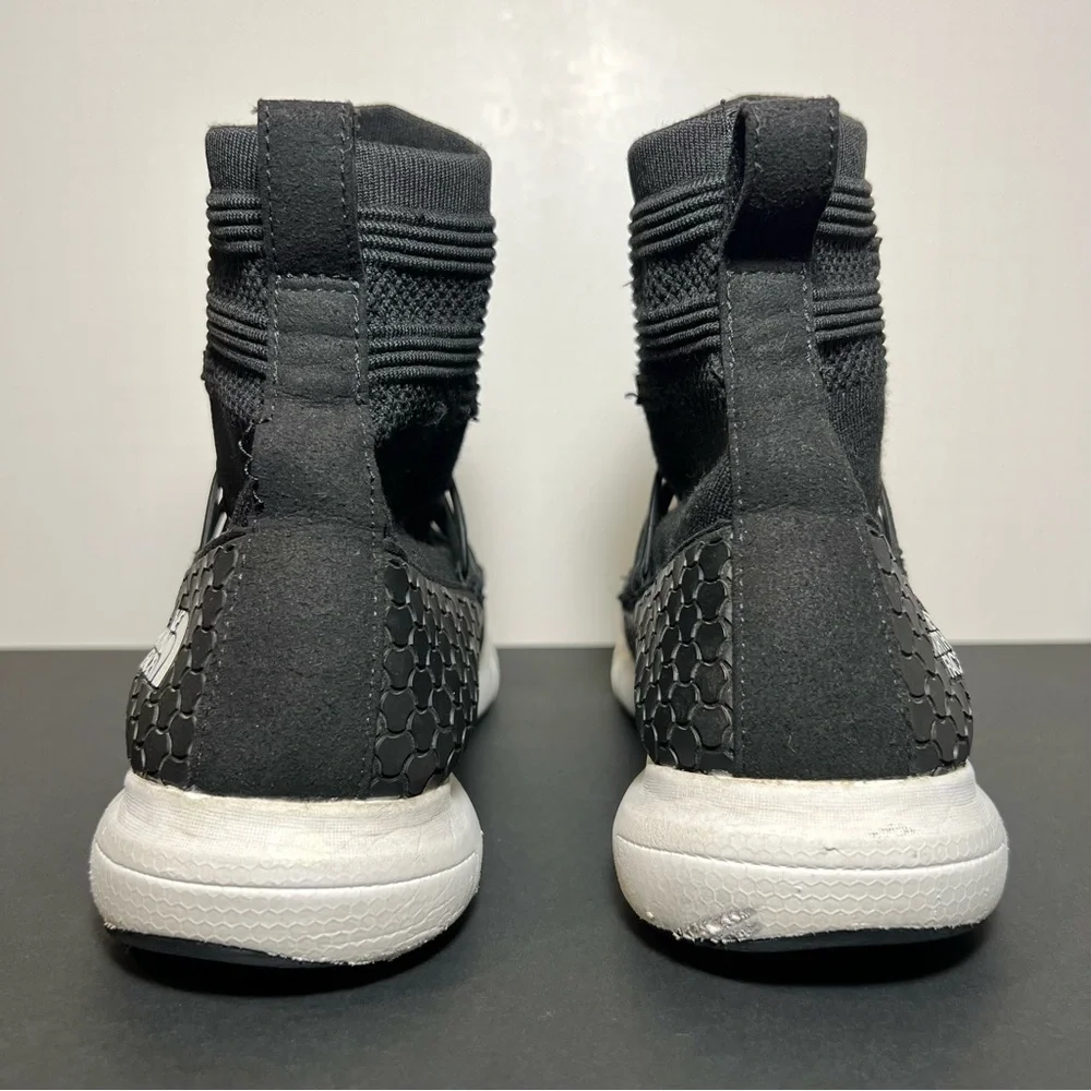 Mens THE NORTH FACE Touji Mid Lace Black Lightweight Shoes / Size 8.5